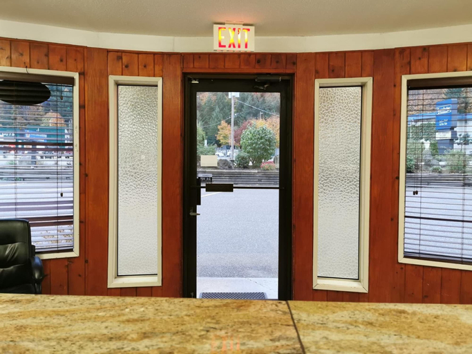 Others 5, Hope Inn and Suites, Fraser Valley