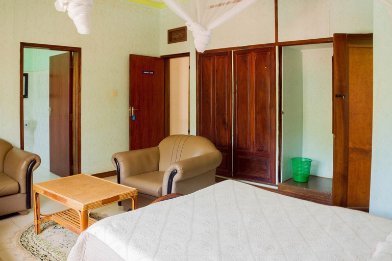 Bedroom 2, Buziga Country Resort, Kampala