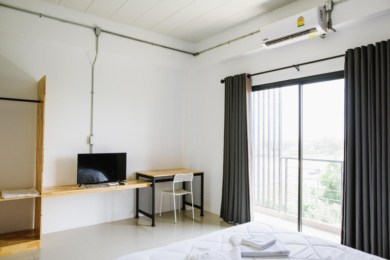 Bedroom 4, PJ Loft Hotel, Muang Lop Buri