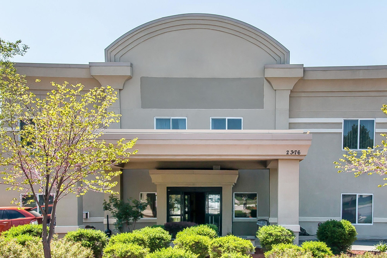 Exterior & Views 2, Quality Inn & Suites Ann Arbor Hwy 23, Washtenaw