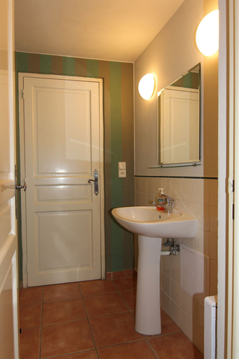Bathroom, 1 Bed Flat - Sleeps 3 - Pets - Wifi, Praha 1