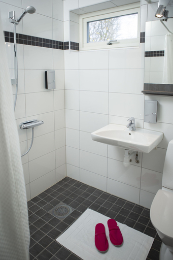 Bathroom 3, Hotell Solhem Park, Borås