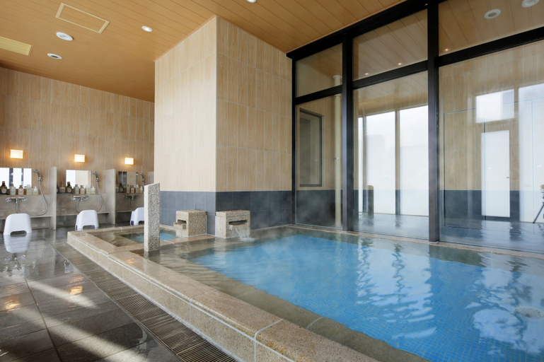 Sport & Beauty 2, Candeo Hotels Tokyo Shimbashi, Minato