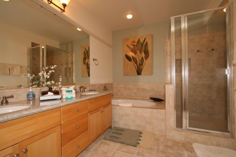 Bathroom 3, Fairways at Mauna Lani, Hawaii