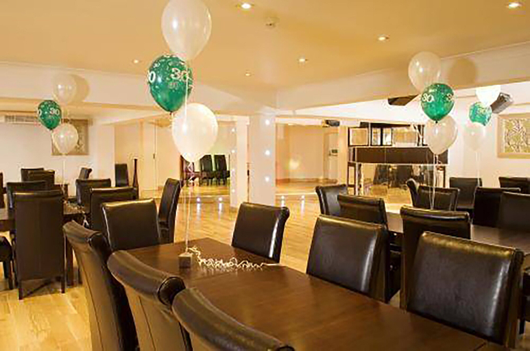 Food & Drinks 4, The President Hotel, Blackpool