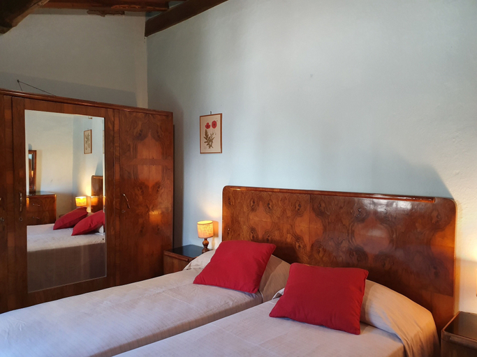 Bedroom 3, Castello di Pratelli, Florence
