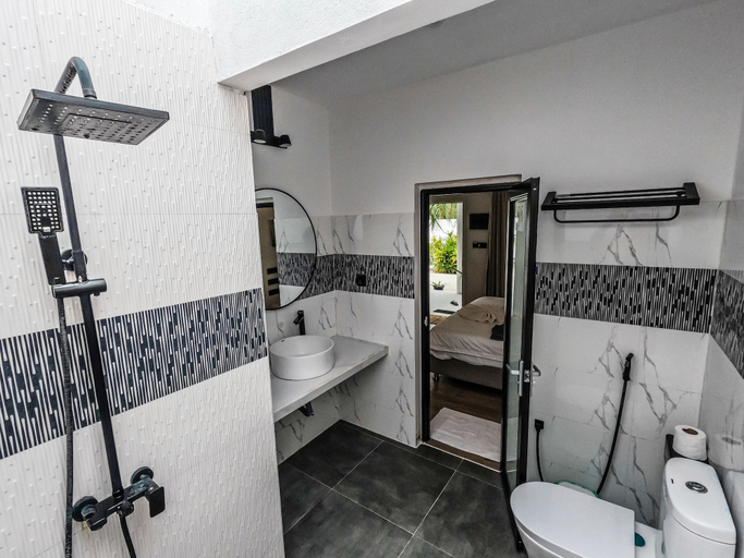 Bathroom 4, Belvedere Thoddoo