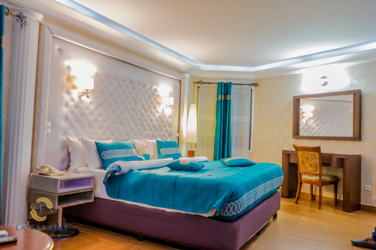 Bedroom 3, Hôtel Résidence La Falaise, Wouri