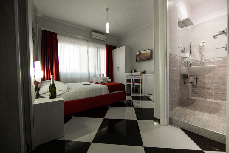 Bedroom 3, Star of Rome, Rome