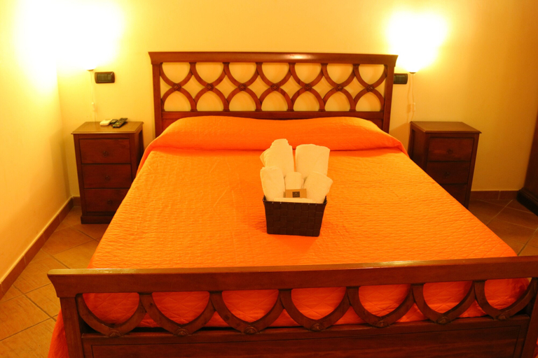 Bedroom 4, Villetta Capodimonte Guest House, Napoli