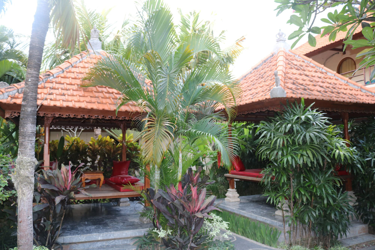 Exterior & Views 2, Kusnadi Hotel, Badung