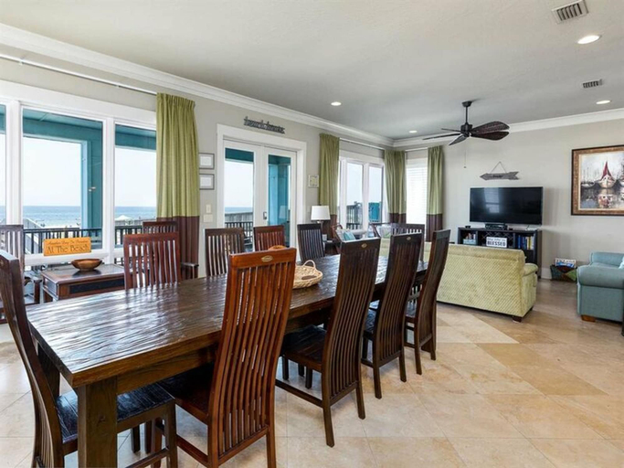 Food & Drinks 4, The Wild Air by Meyer Vacation Rentals, Baldwin