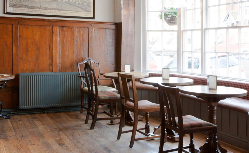 Food & Drinks 5, The Green Dragon, Wiltshire