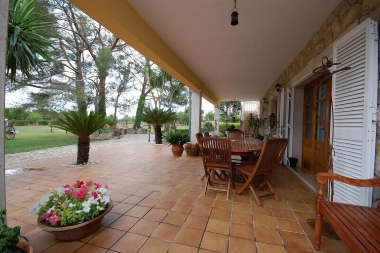 Others 4, Finca Adele, Baleares