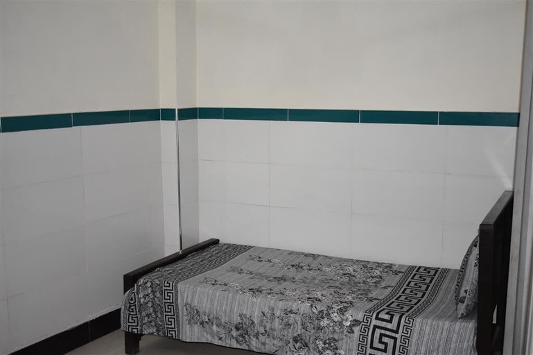 Bedroom 4, Ahmed Ali Hotel, Hazara
