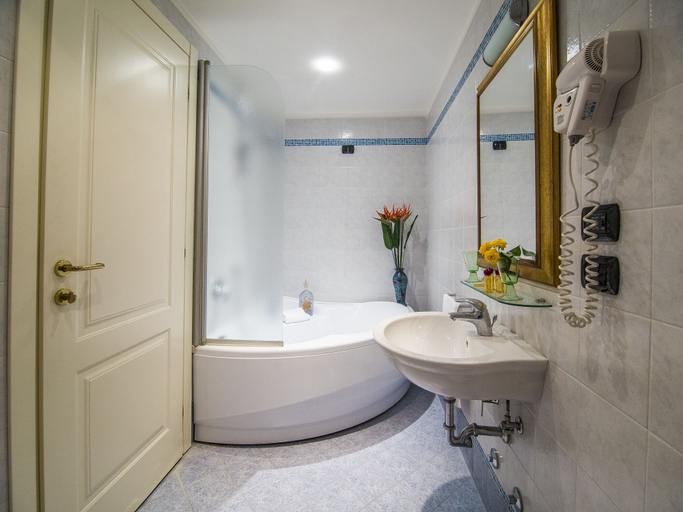 Bathroom 5, B&B Le Marie, Venezia