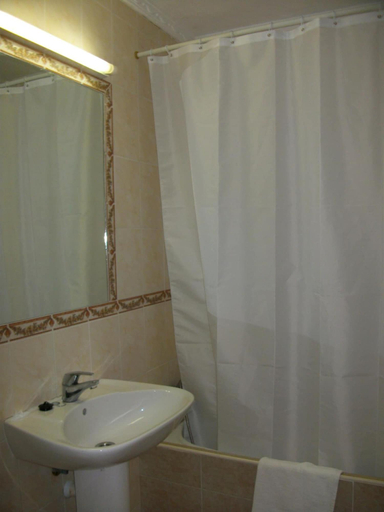 Bathroom 5, Apartamentos Llevant, Baleares