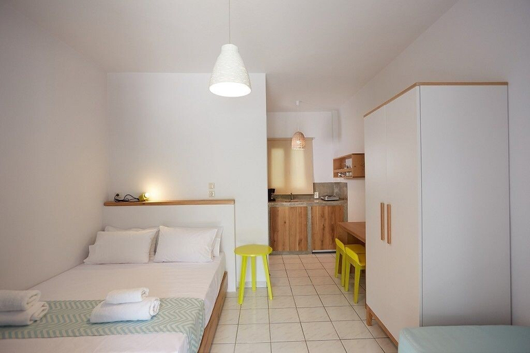 Bedroom 5, Studios Irene, South Aegean