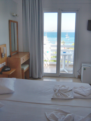 Bedroom 4, Kos Bay Hotel, South Aegean