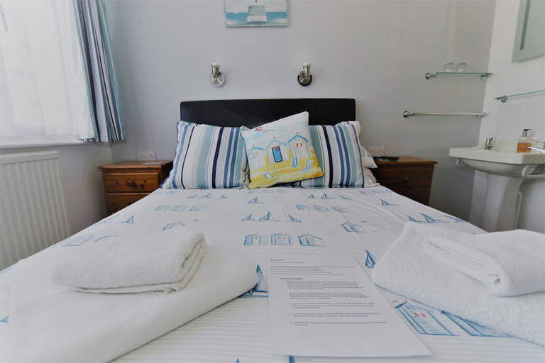 Bedroom 3, The Pebbles - B&B, Dorset