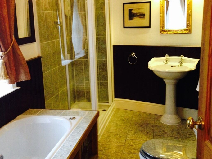Bathroom 3, The Old Registry Haworth, Bradford