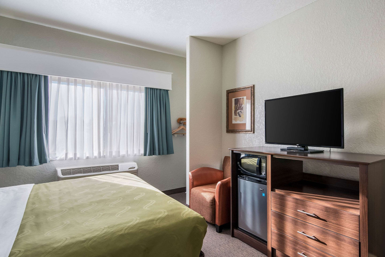 Bedroom 2, Quality Inn & Suites Pueblo West, Pueblo