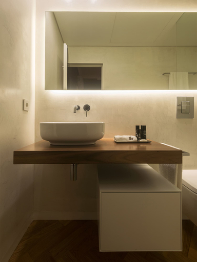 Bathroom 3, Domum 2, Porto