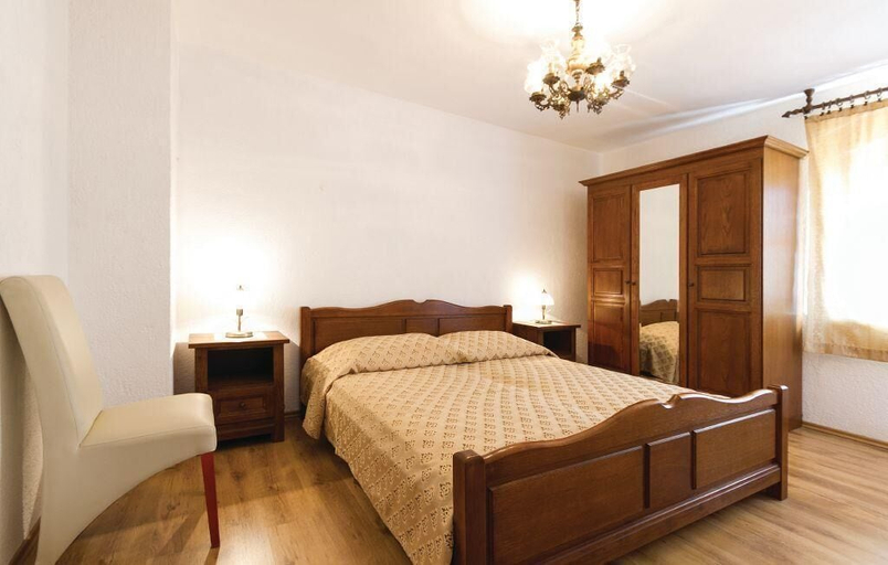 Bedroom 2, Holiday Homes Ana & Maria, Kanfanar