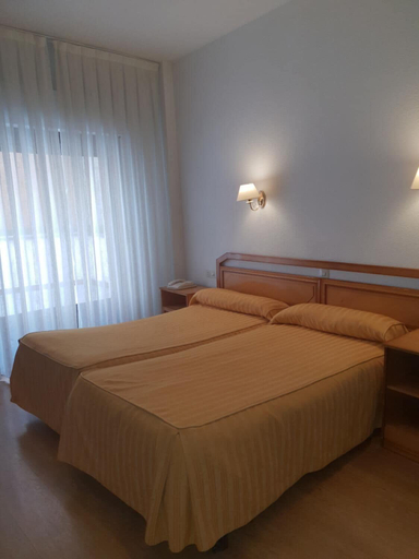 Bedroom 4, Hotel Amefa, Salamanca