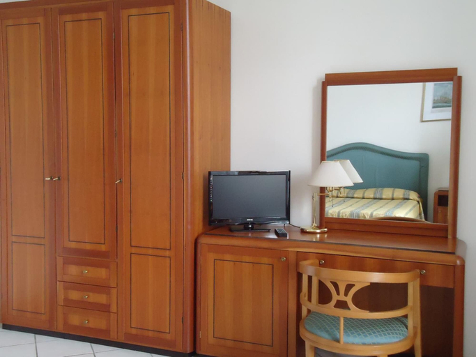 Bedroom 5, Albergo Roma, Pisa