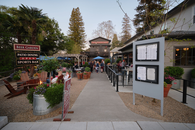 Exterior & Views 2, Calistoga Inn Restaurant and Brewery, Napa