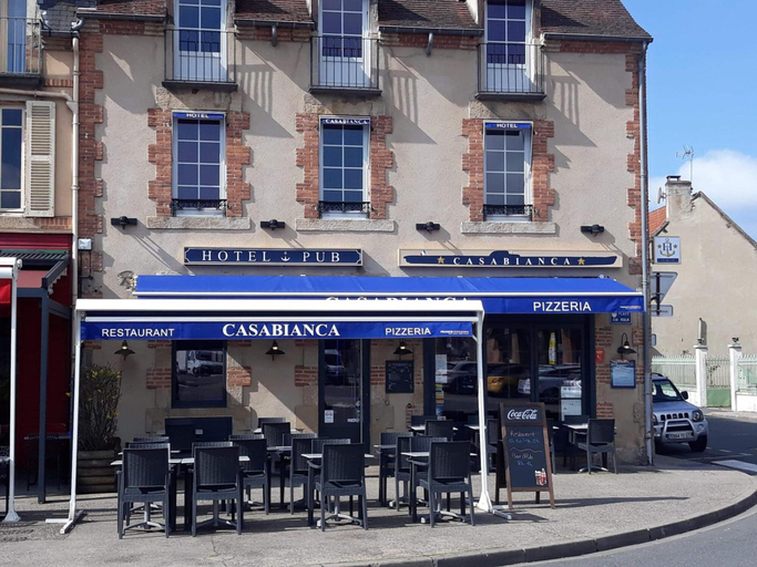 Exterior & Views 2, Hôtel Le Casabianca, Allier