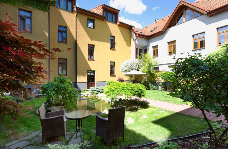 Exterior & Views 2, Penzión Hradbová, Košice I