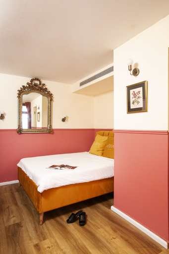 Bedroom 3, The Elliot - Adults only