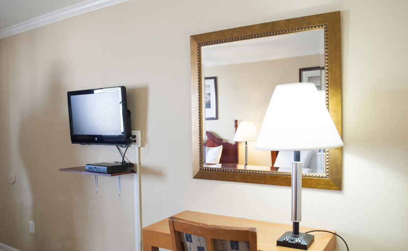Others 5, Boardwalk Hotel Charlee & Beach House Rentals, Ocean