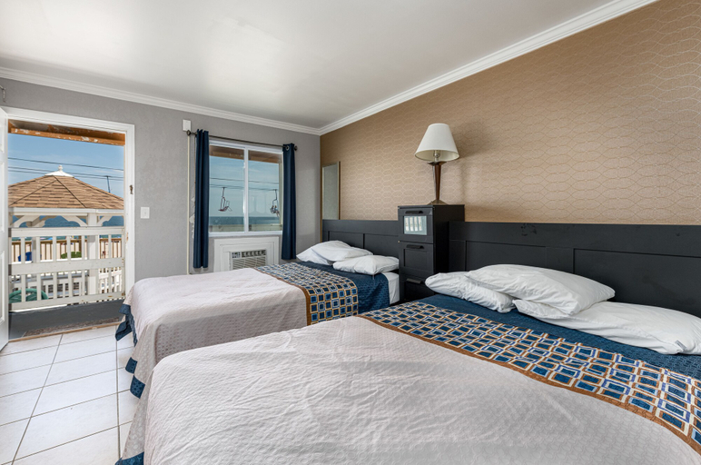 Bedroom 3, Boardwalk Hotel Charlee & Beach House Rentals, Ocean