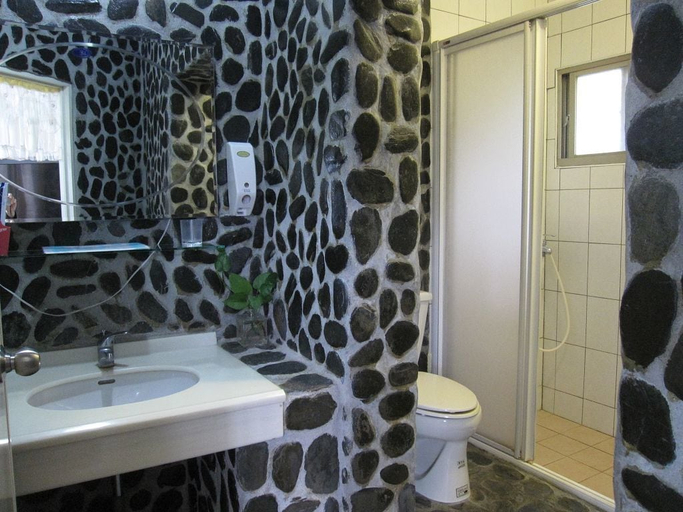 Bathroom 3, Kaotai B&B, Taitung