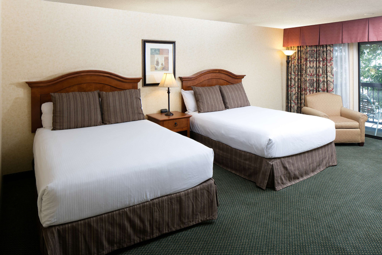 Bedroom 3, Red Lion Hotel Redding, Shasta