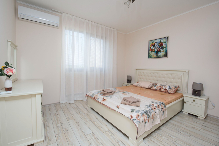 Bedroom 2, Apartments in Complex Poseidon, Nesebar