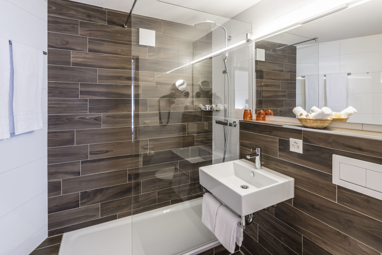 Bathroom 5, Central Sporthotel Davos, Prättigau/Davos