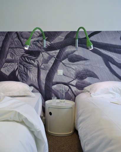 Bedroom 4, Hôtel Continental, Loire