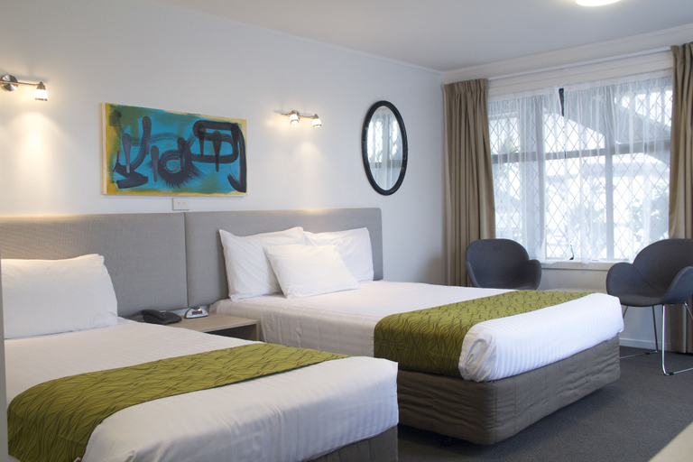 Bedroom 4, The Surrey Hotel, Waitakere