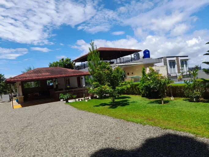 Exterior & Views, Villa Iel Cave Puncak, Bogor