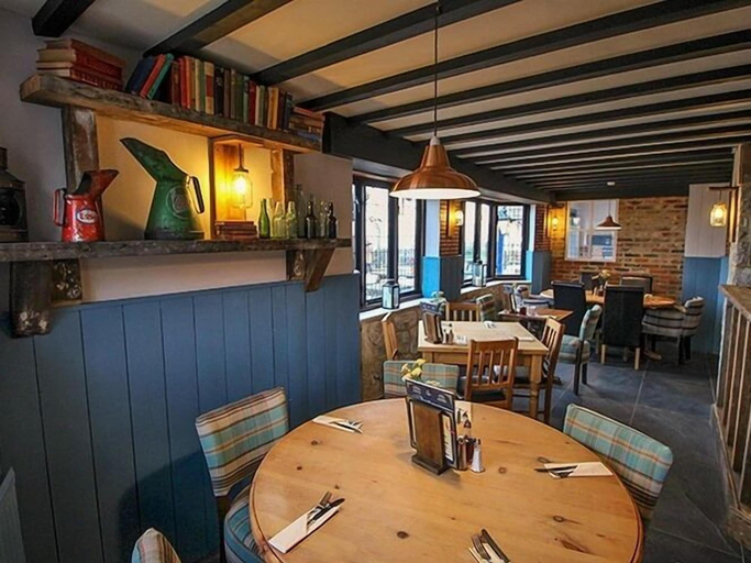 Food & Drinks 5, Crab and Lobster Inn, Isle of Wight
