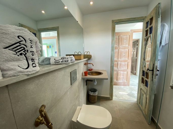 Bathroom 4, Dar El Kif La Marsa, La Marsa