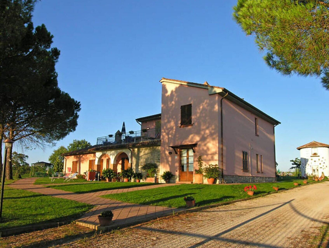 Others 4, Rosemary apt With Shared Pool Family fun, Perugia