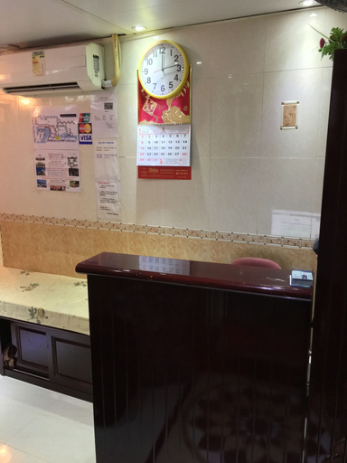 Others 3, Everest Hostel, Kowloon