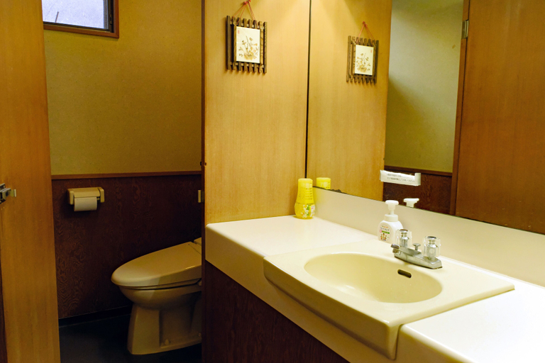 Bathroom 4, Hakoneonsen Sanso Nakamura, Hakone