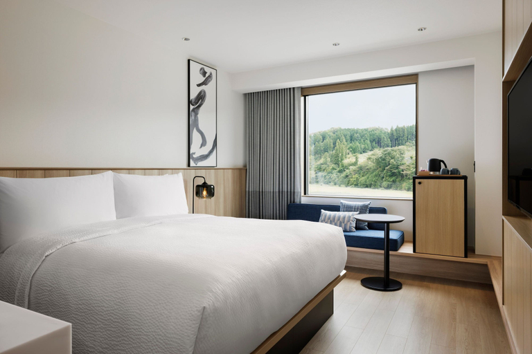 Bedroom 3, Fairfield by Marriott Okayama Hiruzen Highland, Maniwa