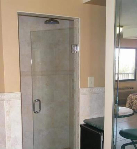 Bathroom 4, Miami Princess Hotel, Miami-Dade